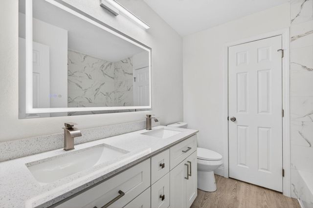 2241 SW 67th Lane, Miramar, FL 33023