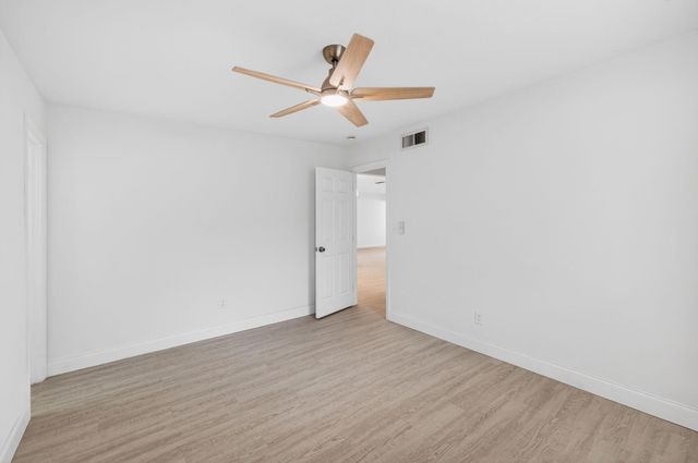 2241 SW 67th Lane, Miramar, FL 33023