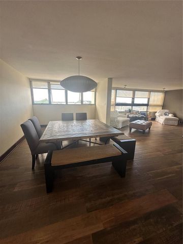 Caoba Street AVENIDA SAN PATRICIO PH1-PH2, Guaynabo, PR 00966