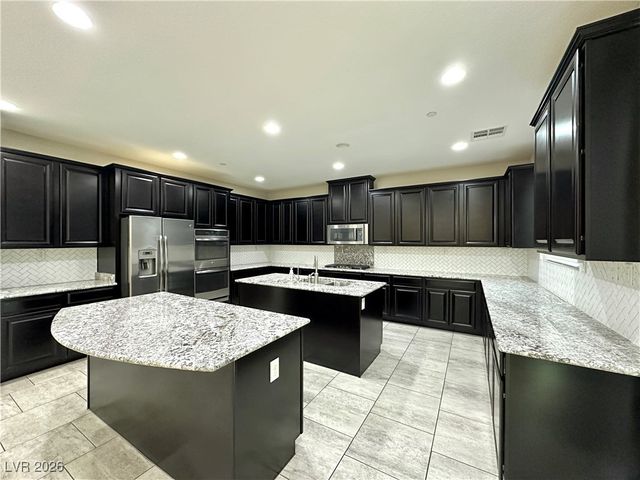 856 Via Serenelia, Henderson, NV 89011