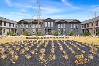 4613 S 47th Street, Rogers, AR 72758