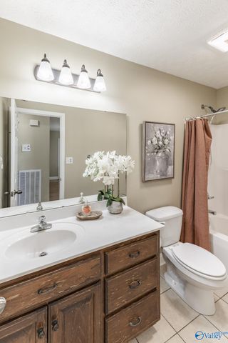 16221 Kyle Moran Drive, Athens, AL 35614