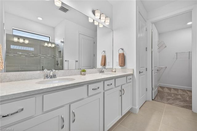 1918 Mesa LN, Naples, FL 34120