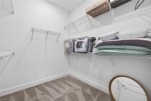 1918 Mesa LN, Naples, FL 34120