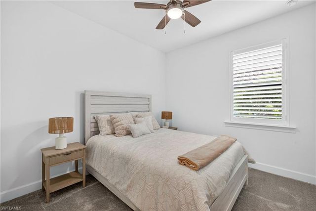 1918 Mesa LN, Naples, FL 34120