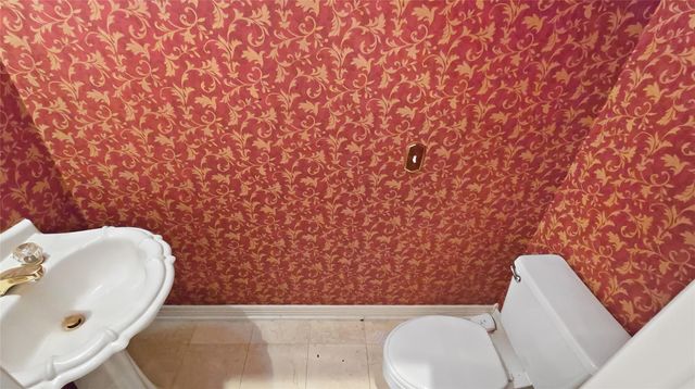 19223 Foxtree Lane, Houston, TX 77094