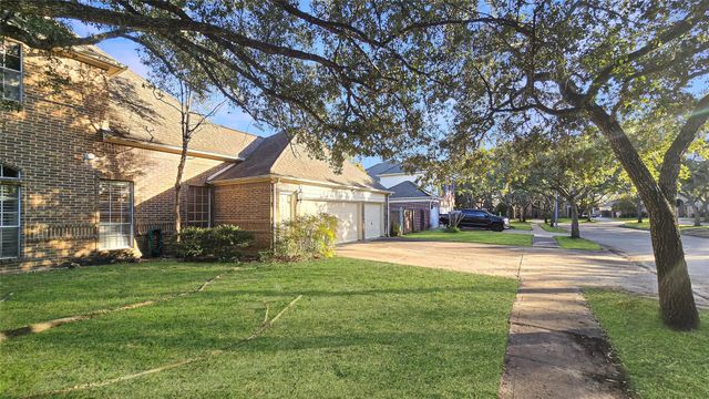 19223 Foxtree Lane, Houston, TX 77094