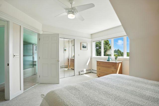 699 Nob Hill Road, Williston, VT 05495
