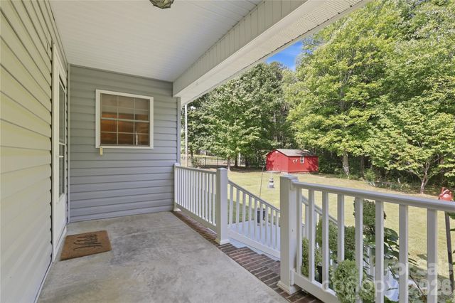 6497 FLY A WAY Drive, Denver, NC 28037