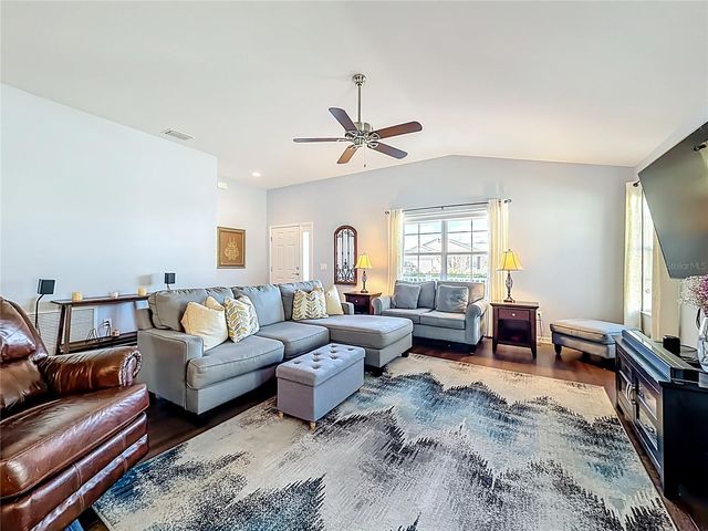 3435 INVERARY AVENUE W, The Villages, FL 32163