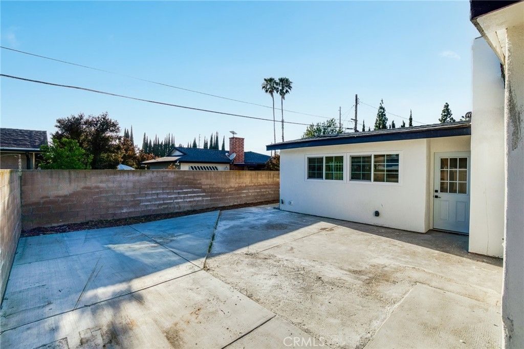 Image 38 of property listing at 1019 N Cambria Place, Anaheim, CA 92801