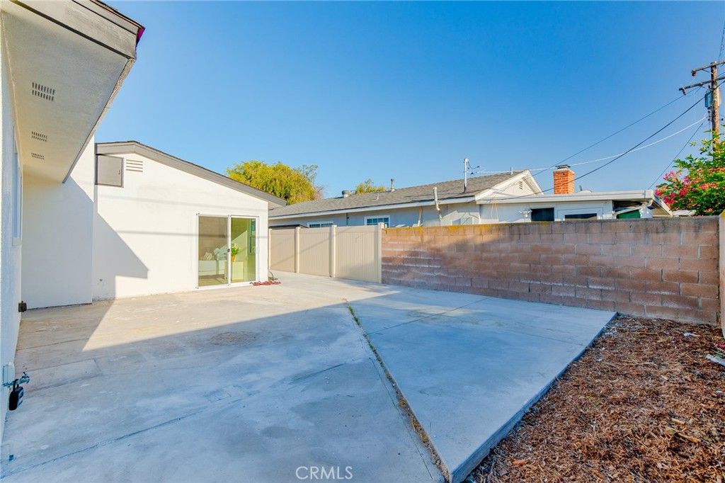 Image 41 of property listing at 1019 N Cambria Place, Anaheim, CA 92801