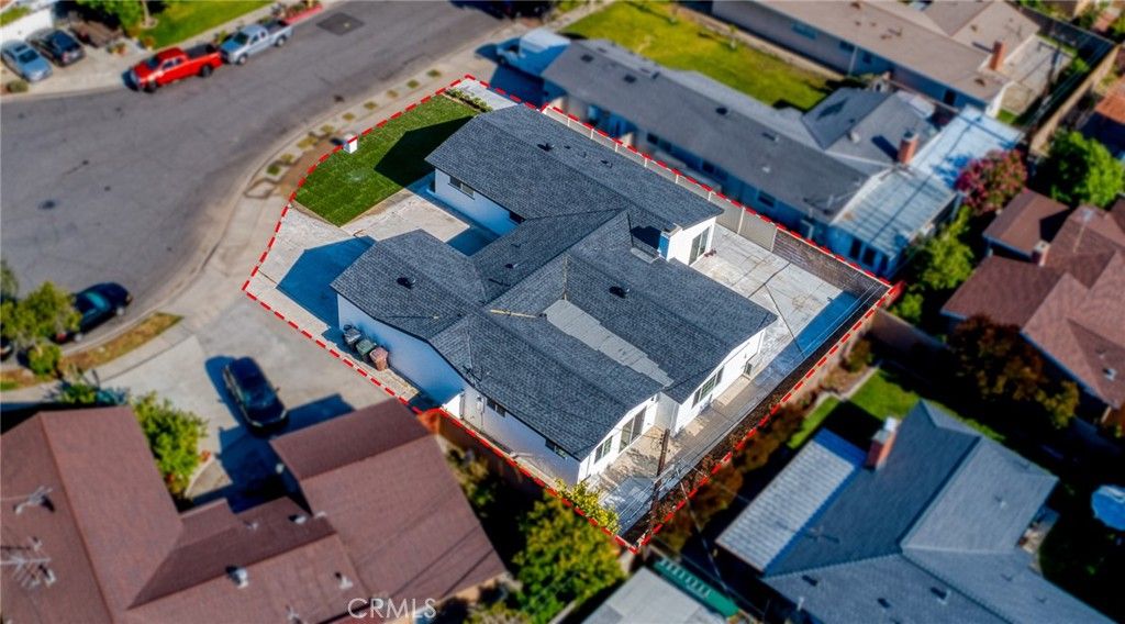 Image 44 of property listing at 1019 N Cambria Place, Anaheim, CA 92801
