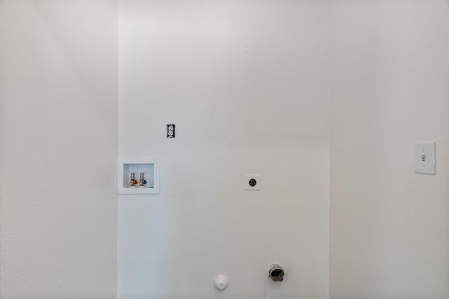 475 Fox Run St Unit B And, Clifton, CO 81520