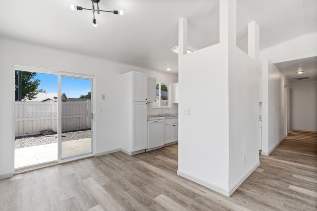 475 Fox Run St Unit B And, Clifton, CO 81520