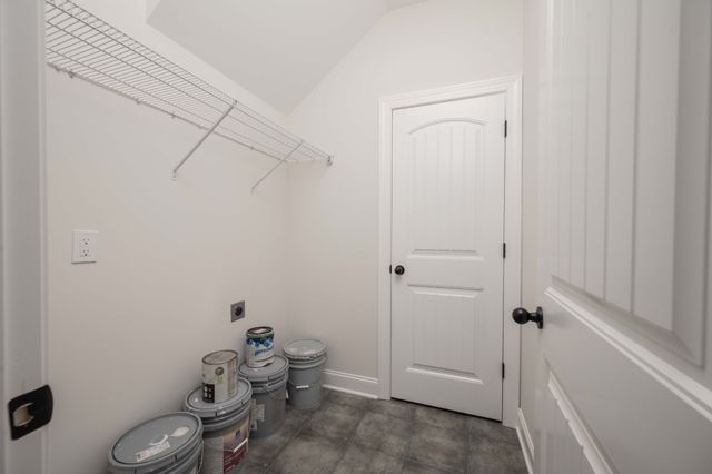 5404 Walnut Farms Blvd, Christiana, TN 37037