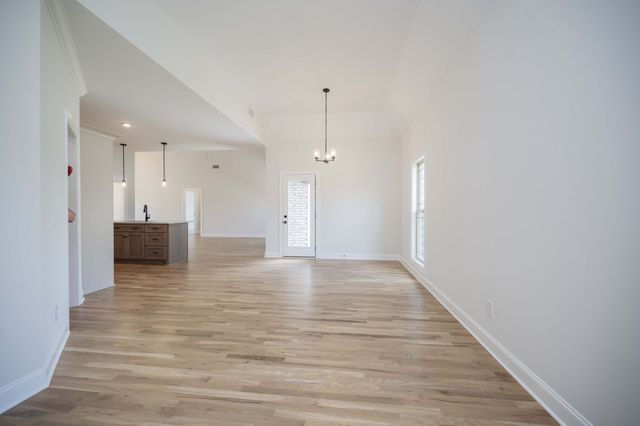 5404 Walnut Farms Blvd, Christiana, TN 37037