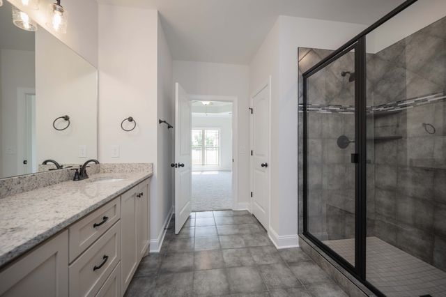 5404 Walnut Farms Blvd, Christiana, TN 37037