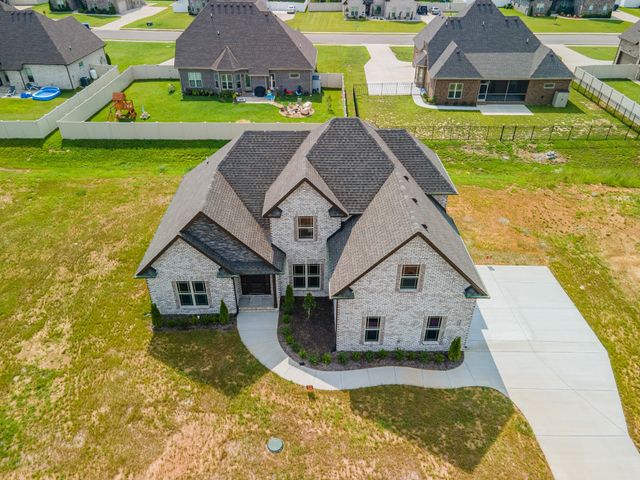 5404 Walnut Farms Blvd, Christiana, TN 37037