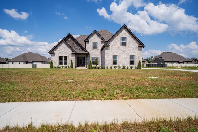 5404 Walnut Farms Blvd, Christiana, TN 37037