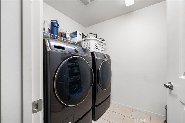 13025 Park Place 301, Hawthorne, CA 90250