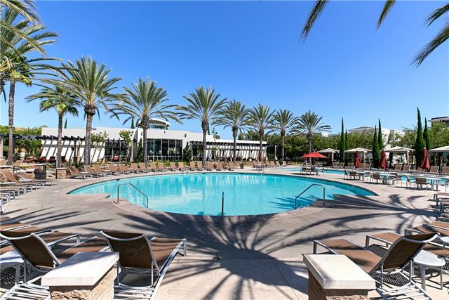 13025 Park Place 301, Hawthorne, CA 90250