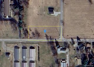 400 Manitou Rd, Rollin Township, MI 49253