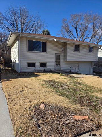1612 Lincoln Avenue, Plattsmouth, NE 68048