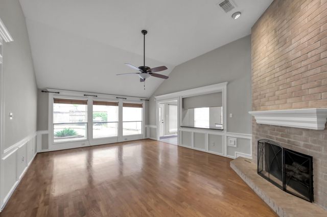 16135 Ridge Park Drive, Houston, TX 77095