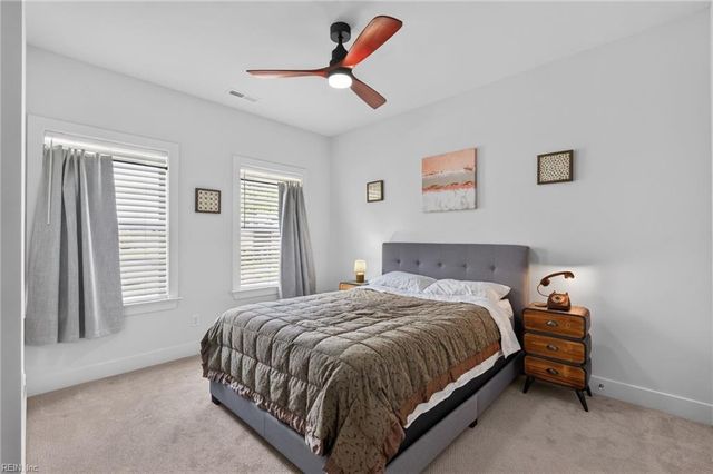 2908 Bluegrass LN, Virginia Beach, VA 23453