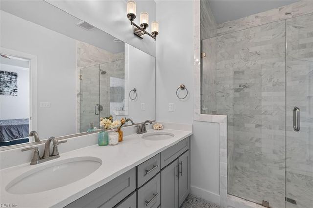 2908 Bluegrass LN, Virginia Beach, VA 23453