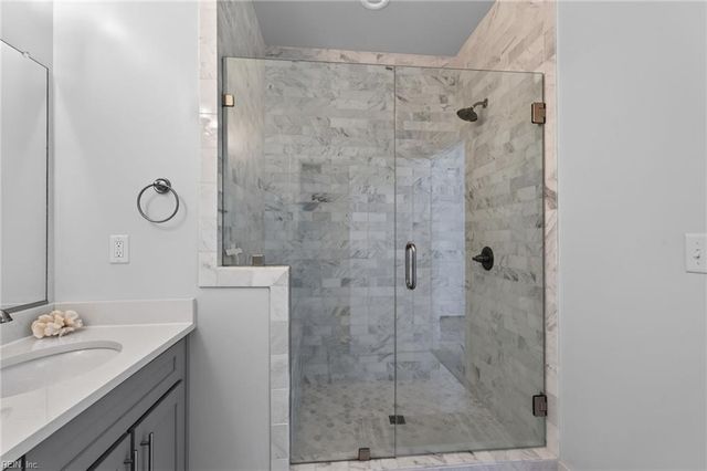 2908 Bluegrass LN, Virginia Beach, VA 23453