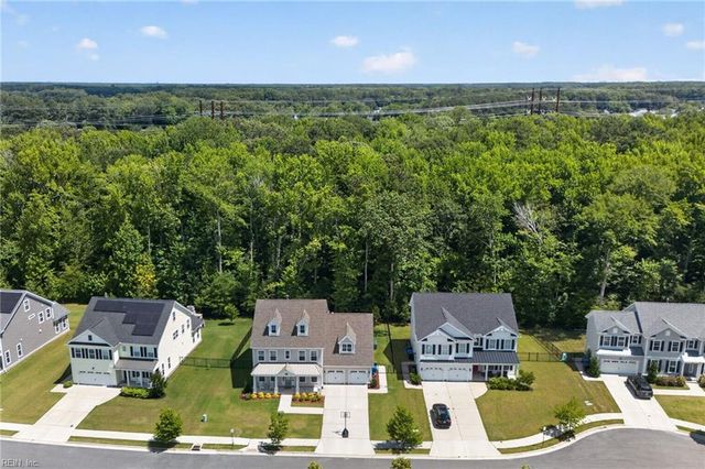 2908 Bluegrass LN, Virginia Beach, VA 23453