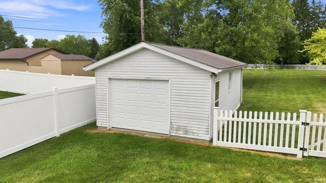 5210 Union Chapel Road, Fort Wayne, IN 46845