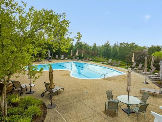 83 Waters Edge Street 24, Tiverton, RI 02878