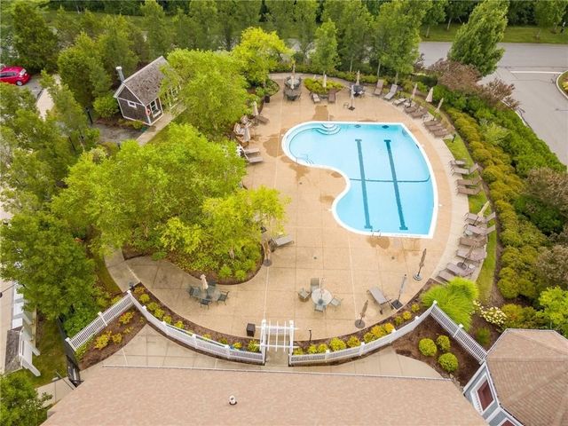 83 Waters Edge Street 24, Tiverton, RI 02878