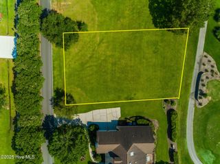 136 S Middleton Drive, Calabash, NC 28467