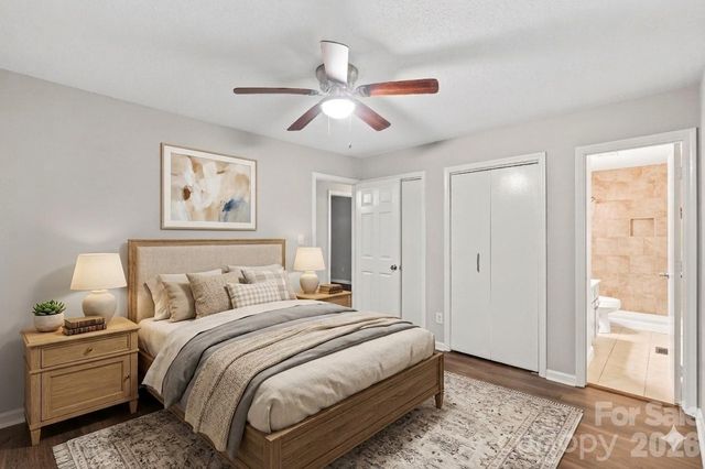 7301 Park Vista Circle, Charlotte, NC 28226