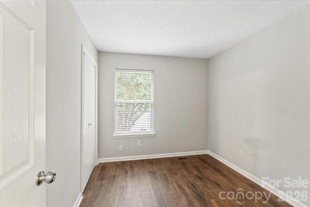 7301 Park Vista Circle, Charlotte, NC 28226