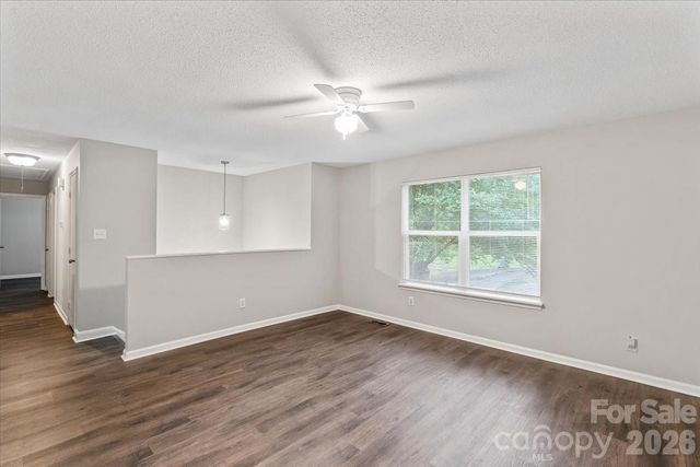 7301 Park Vista Circle, Charlotte, NC 28226