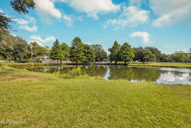 12529 Canal Road, Gulfport, MS 39503