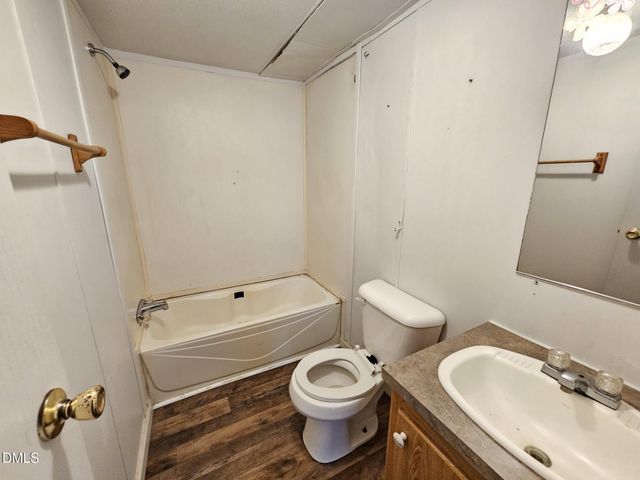 8187 Cleveland B, Clayton, NC 27520
