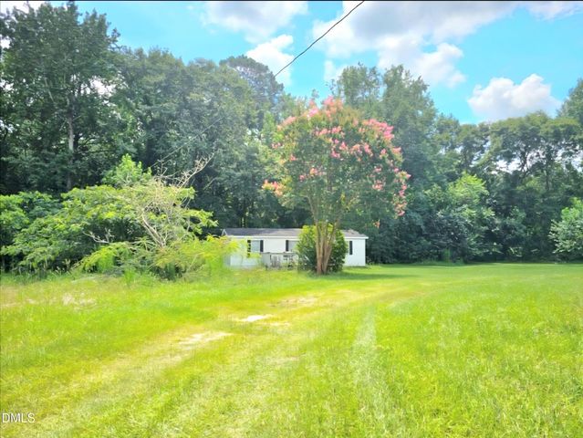 8187 Cleveland B, Clayton, NC 27520