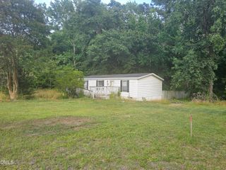 8187 Cleveland B, Clayton, NC 27520