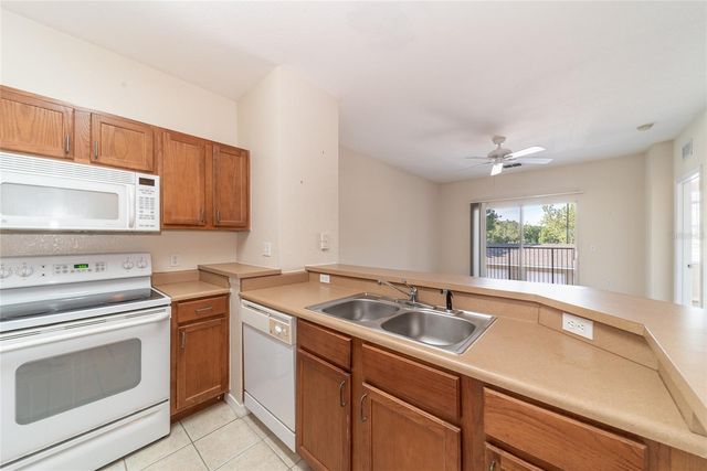 8225 CLAIRE ANN DRIVE 202, Orlando, FL 32825