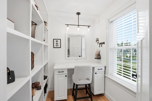 7 Yellow Birch Dr, Plymouth, MA 02360