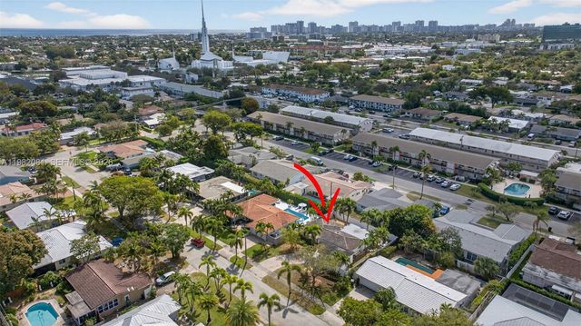 2136 NE 56th Pl, Fort Lauderdale, FL 33308