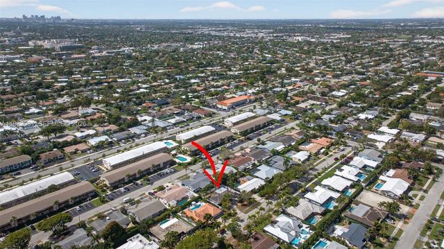 2136 NE 56th Pl, Fort Lauderdale, FL 33308
