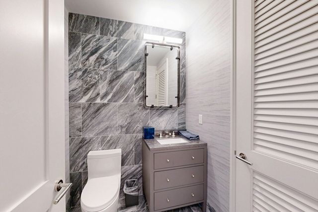 240 Devonshire St 4505, Boston, MA 02110