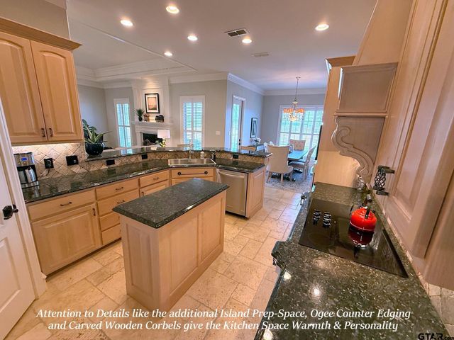 17555 C R 1108, Flint, TX 75762